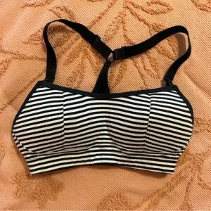 Black and White Stripe Cadenshae nursing bra size small
